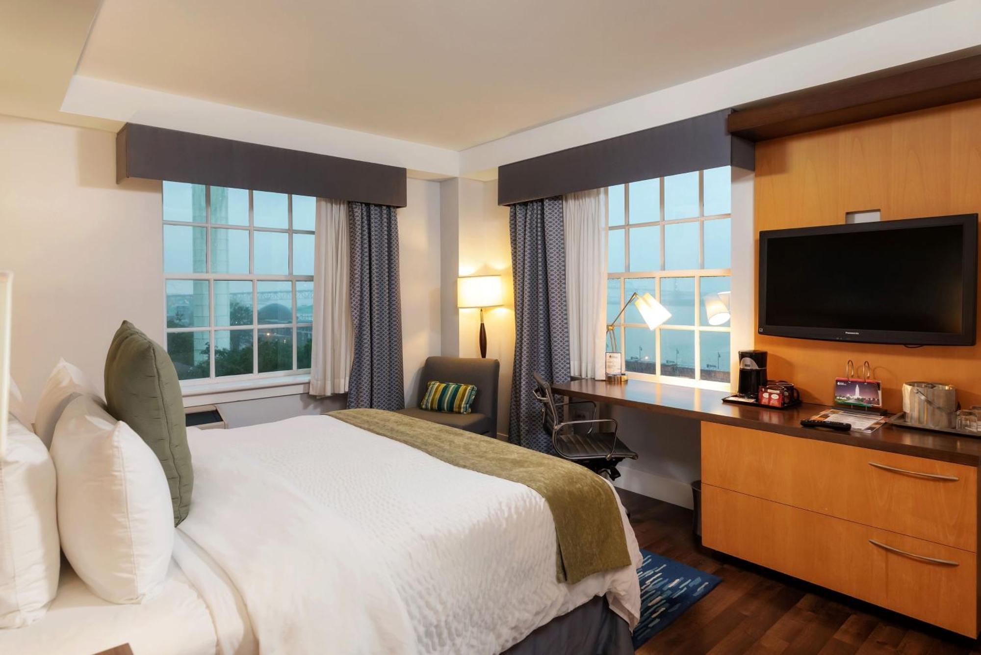 Hotel Indigo Baton Rouge Downtown By Ihg Exterior photo